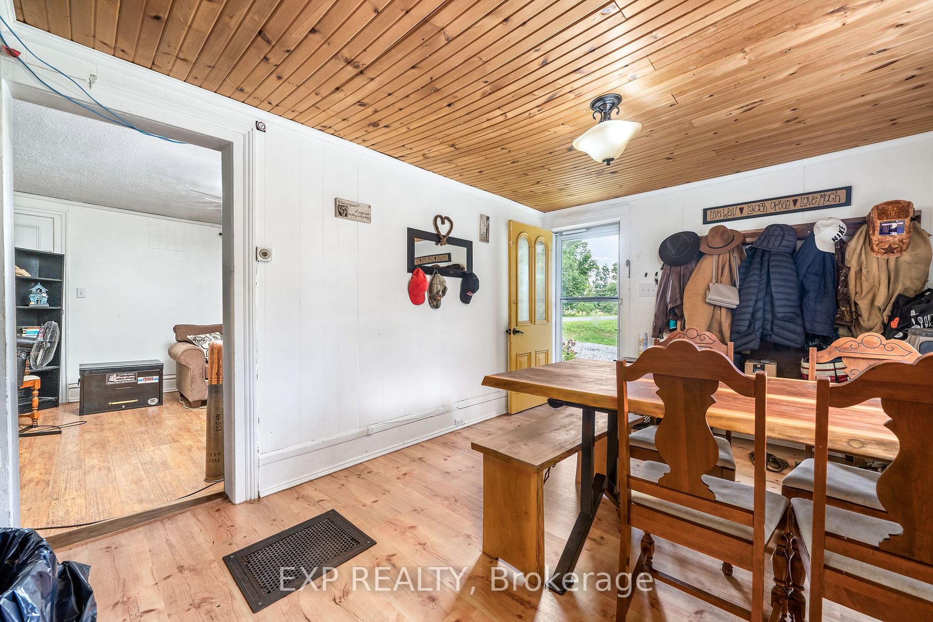 1605 County Road 17 Rd