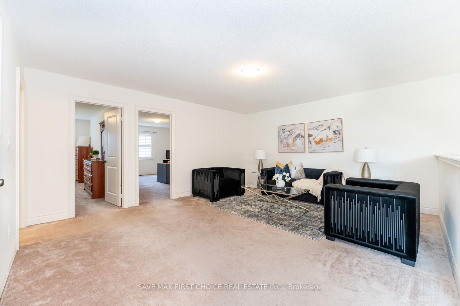 12 Anderson Avenue