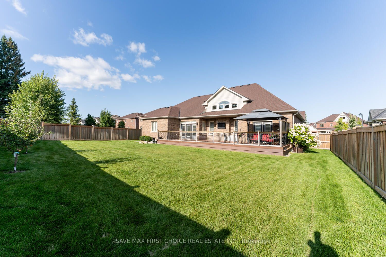 12 Anderson Avenue