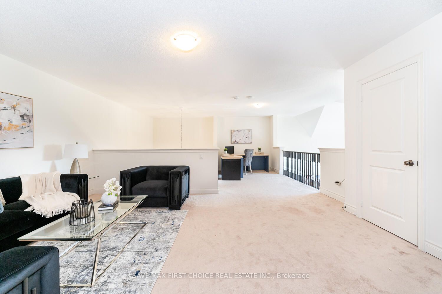 12 Anderson Avenue