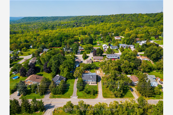 322 Old Guelph Rd, Hamilton