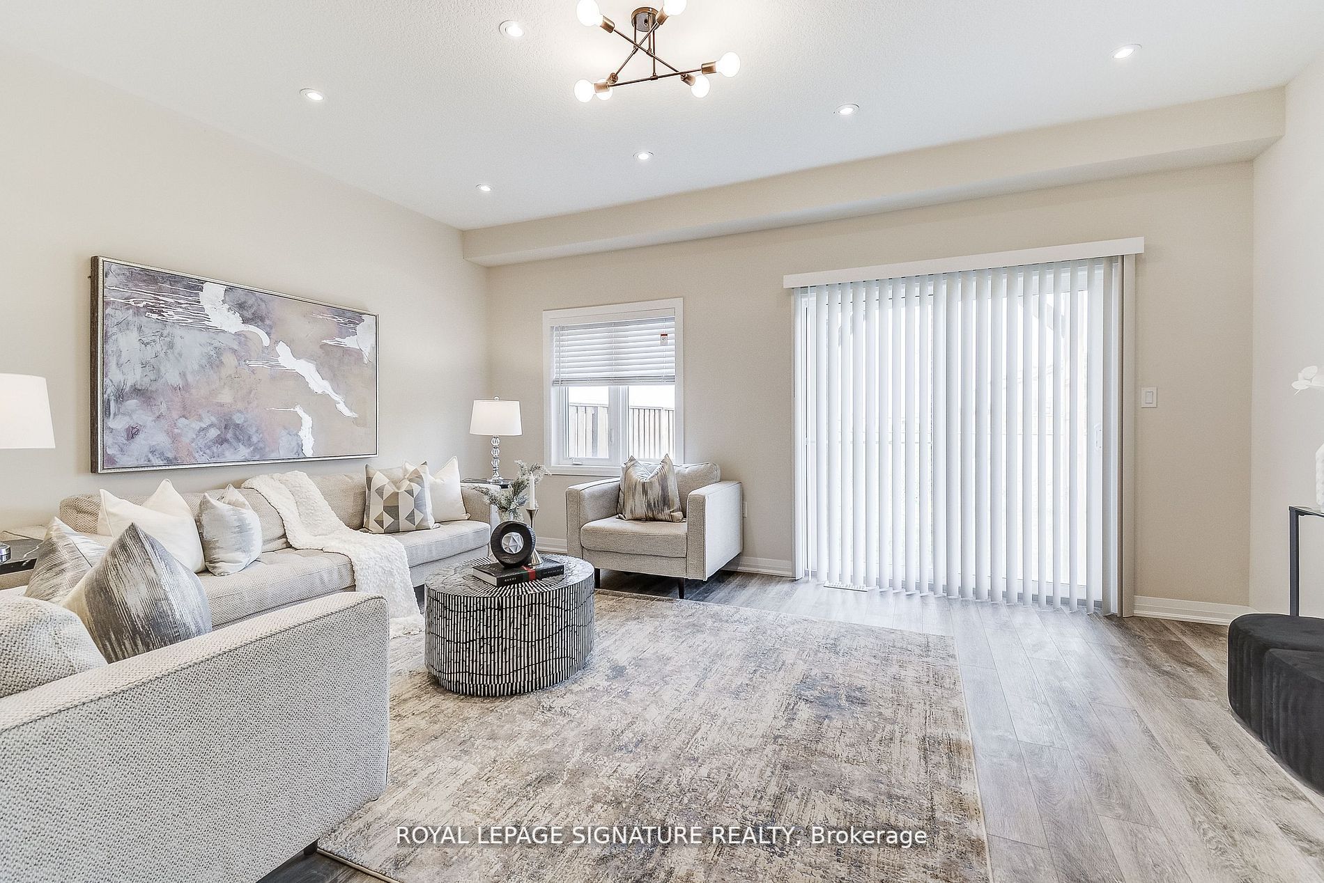 20 Canary Grass Blvd