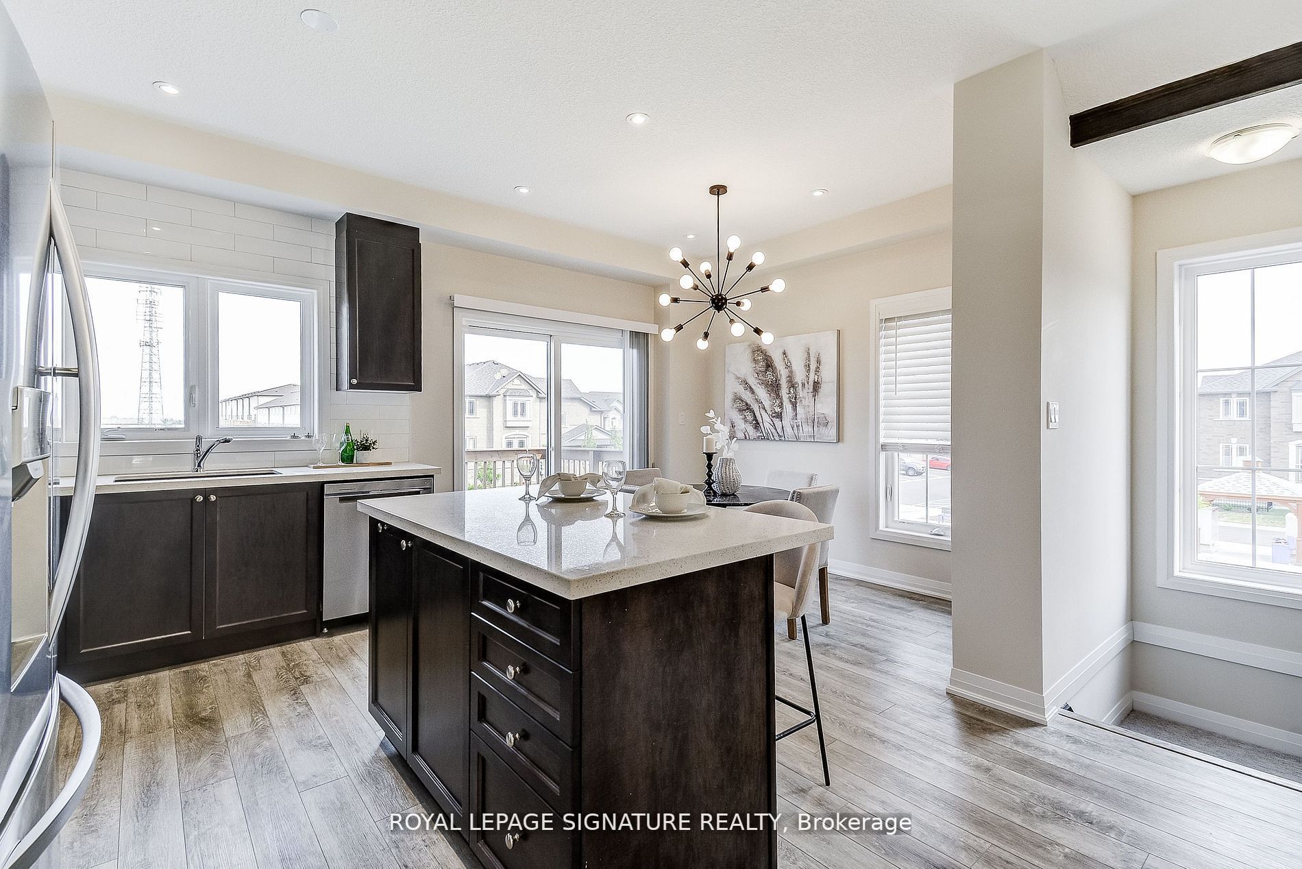 20 Canary Grass Blvd