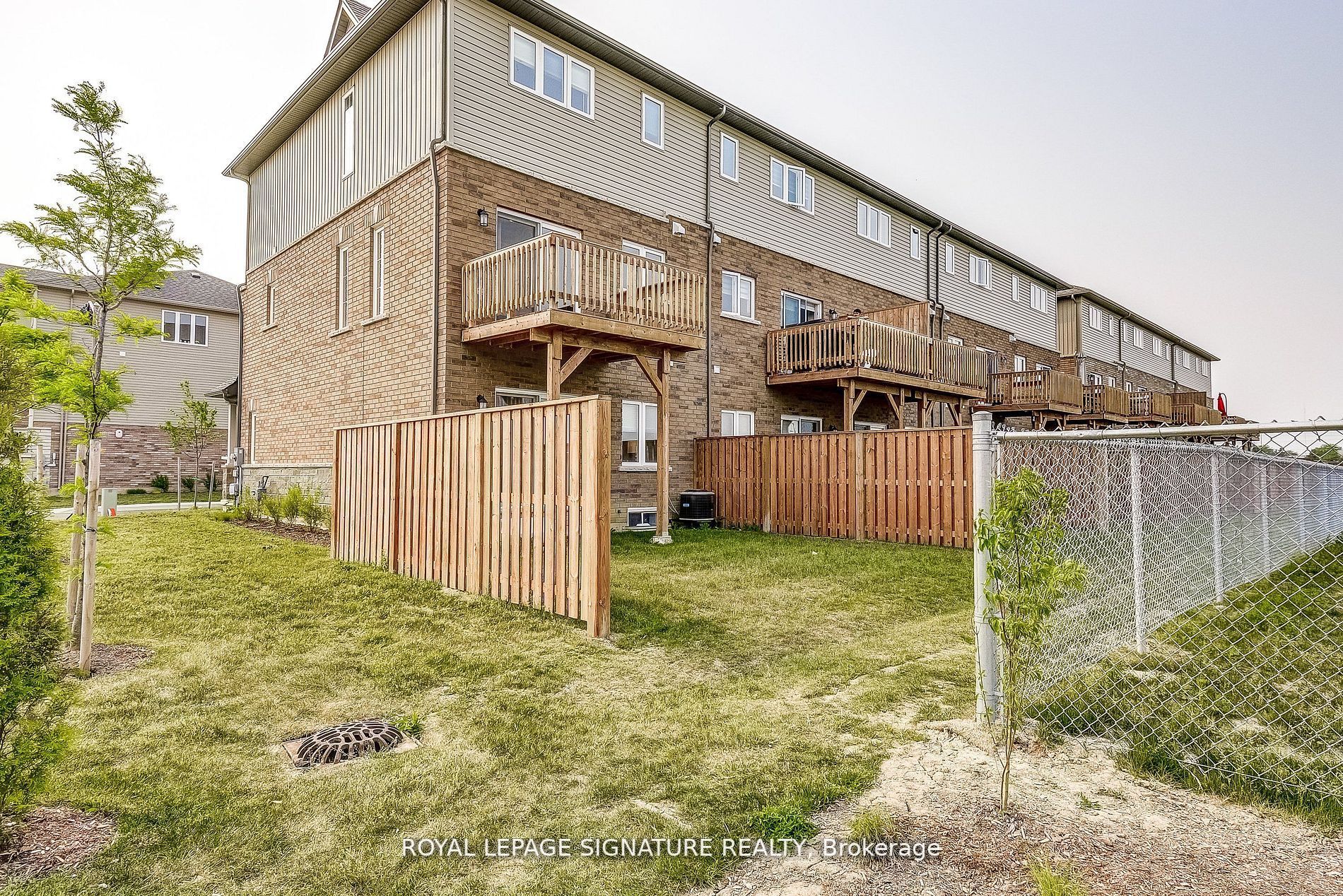 20 Canary Grass Blvd