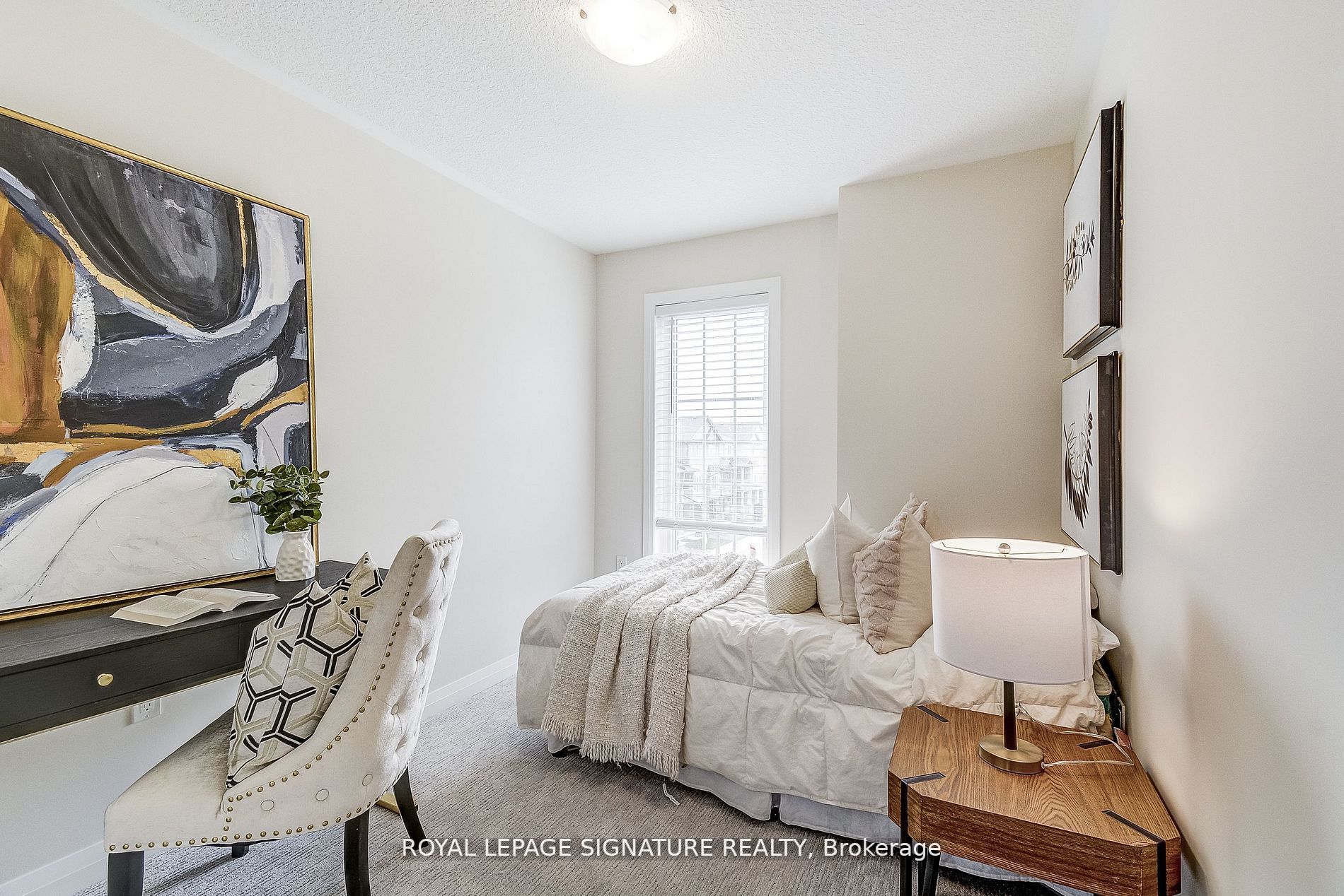 20 Canary Grass Blvd