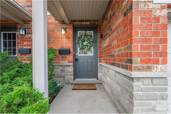 124 Gosling Gdns, Guelph
