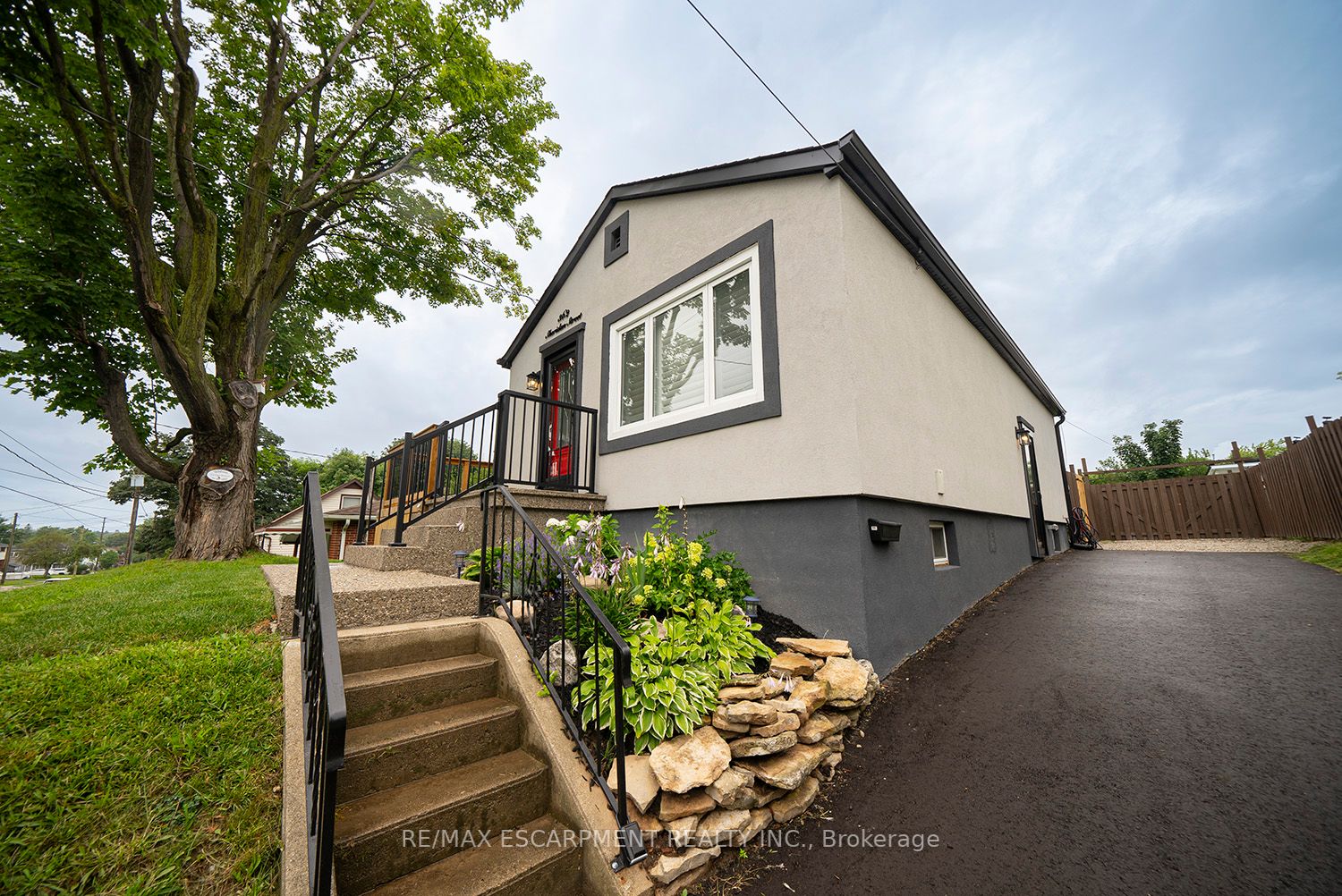 362 Sheridan Street
