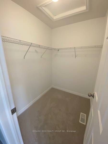 97 Woodedge Circle