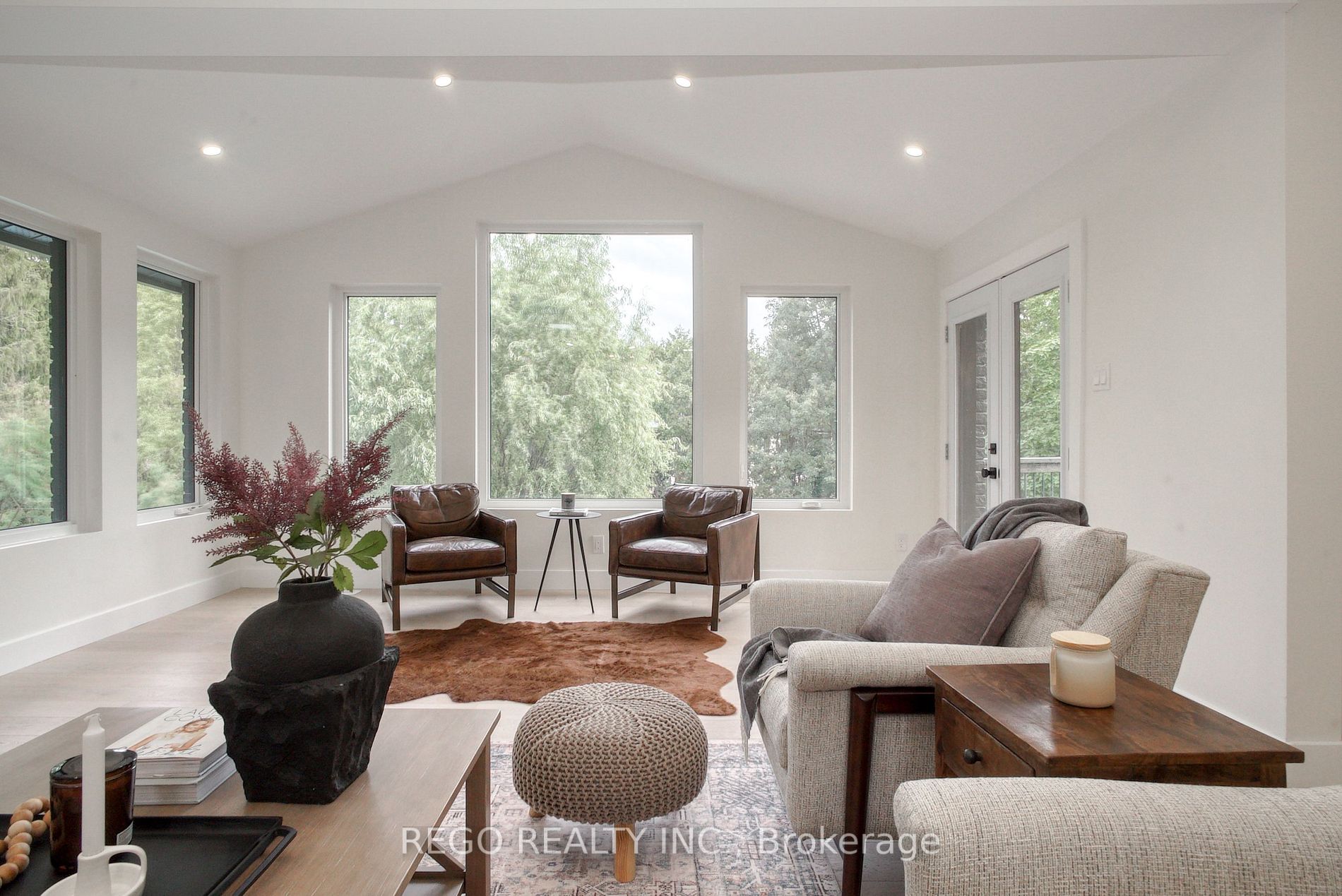 104 Grandview Drive