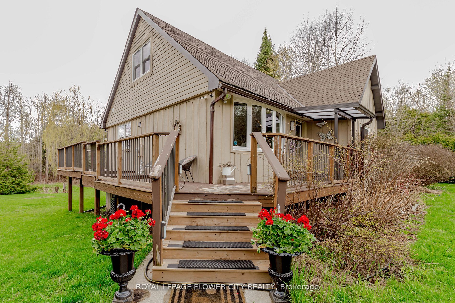 9622 Wellington 22 Road N