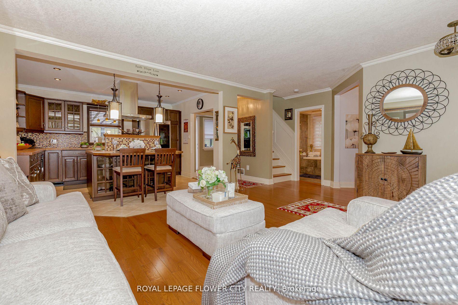 9622 Wellington 22 Road N