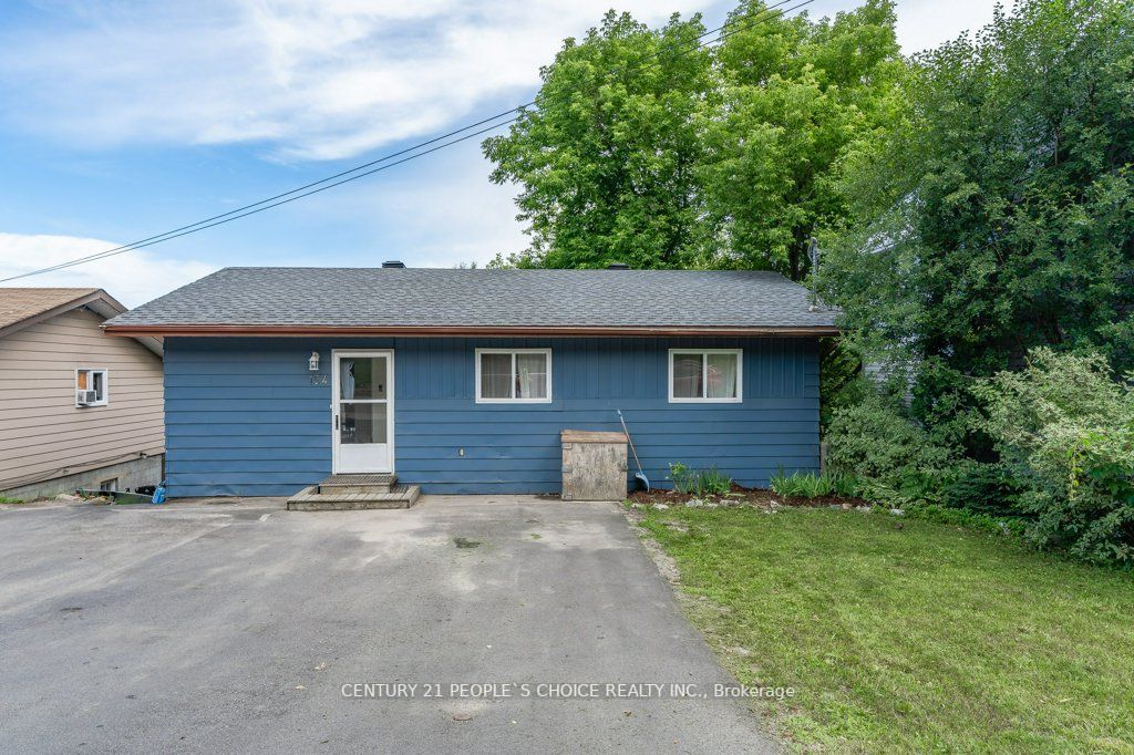 154 Main Street W