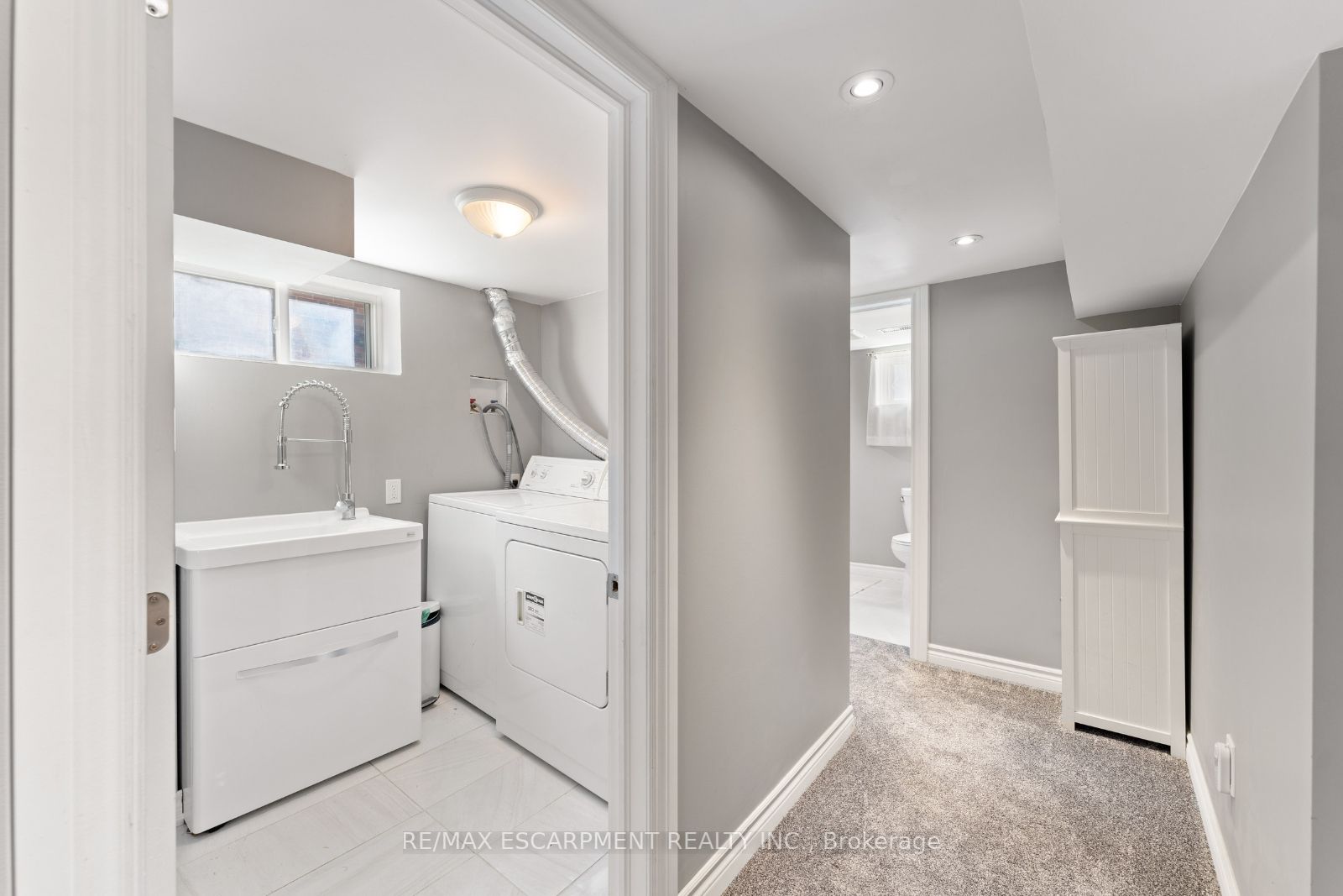 18 Woodbridge Rd