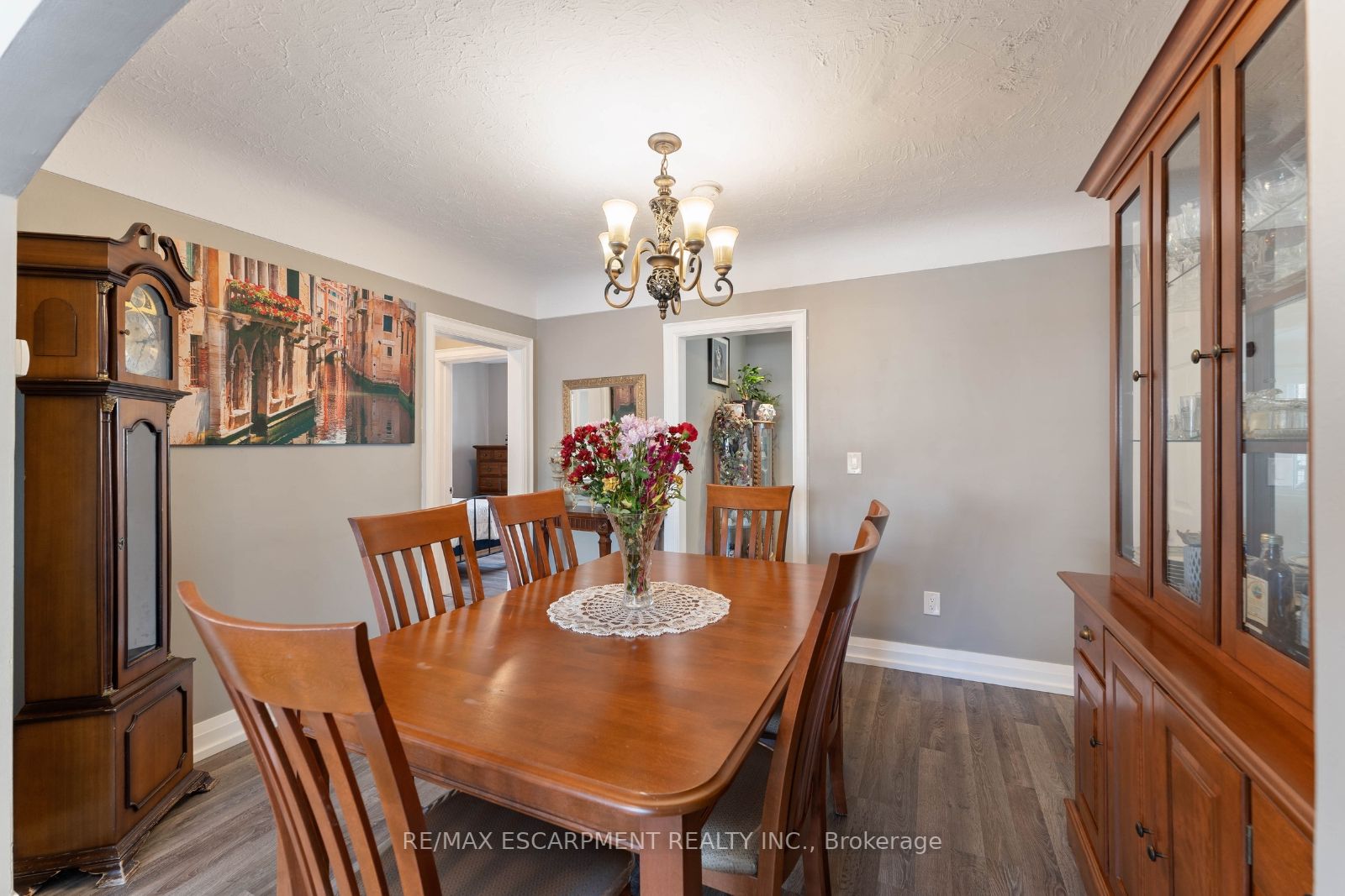 18 Woodbridge Rd