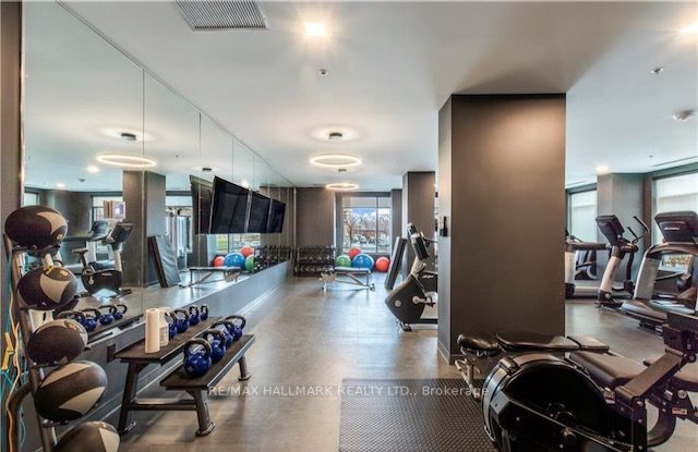 155 Caroline St, #Ph2103