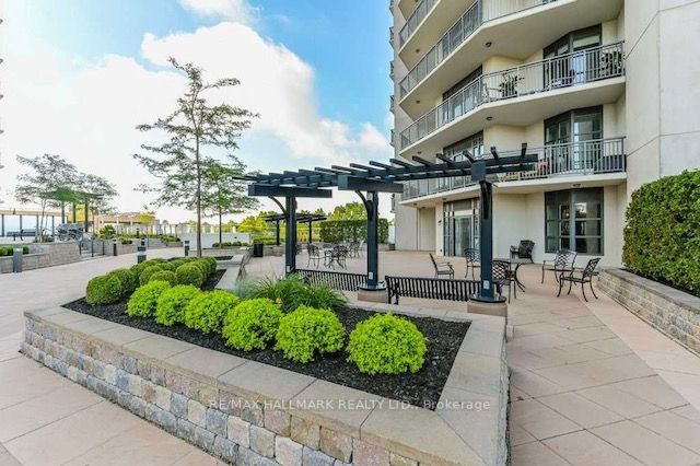 155 Caroline St, #Ph2103