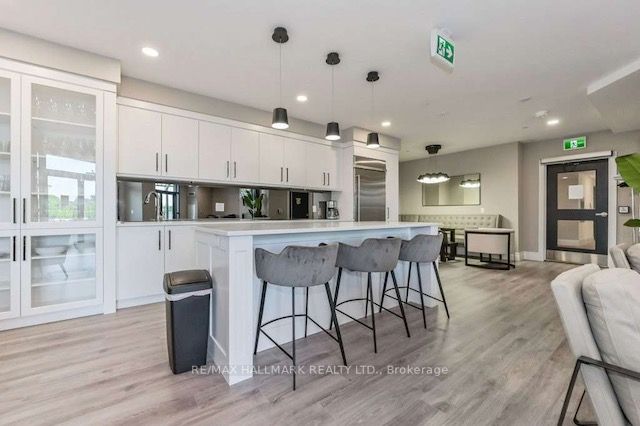155 Caroline St, #Ph2103