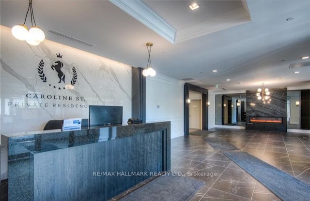 155 Caroline St, #Ph2103