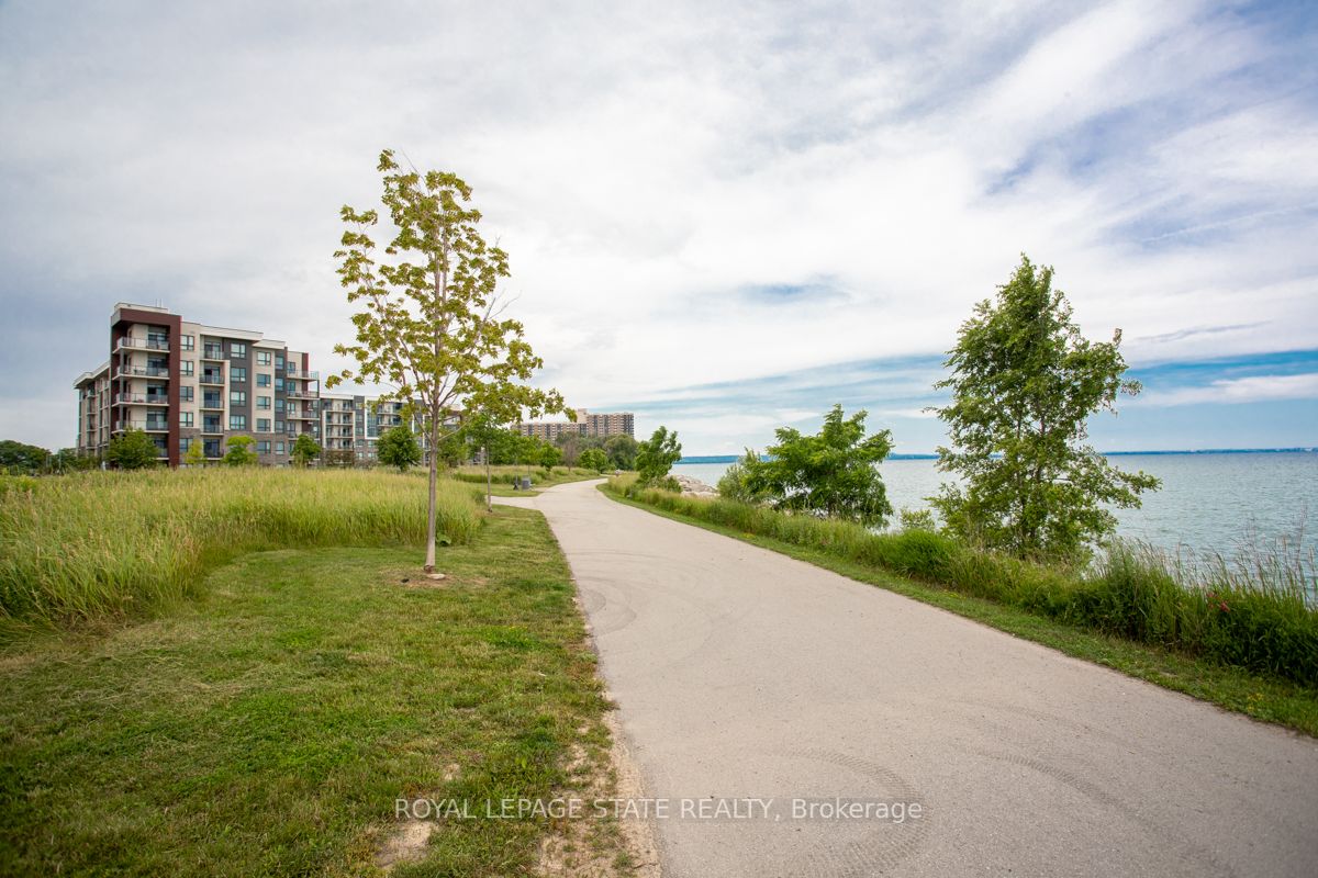 101 Shoreview Pl, #318