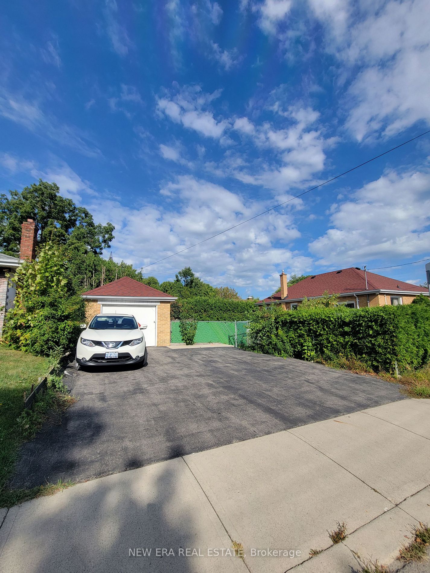 188 Dumbarton Ave