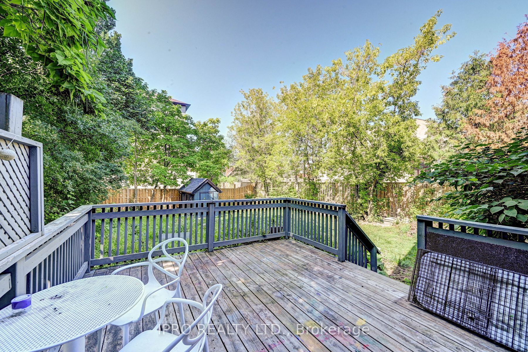 543 Weber Street E