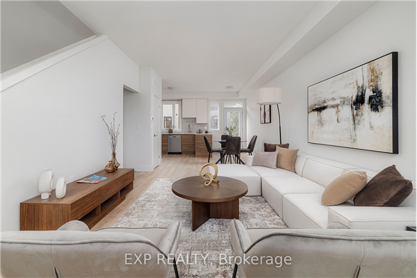 276 Dunsmure Rd, Hamilton