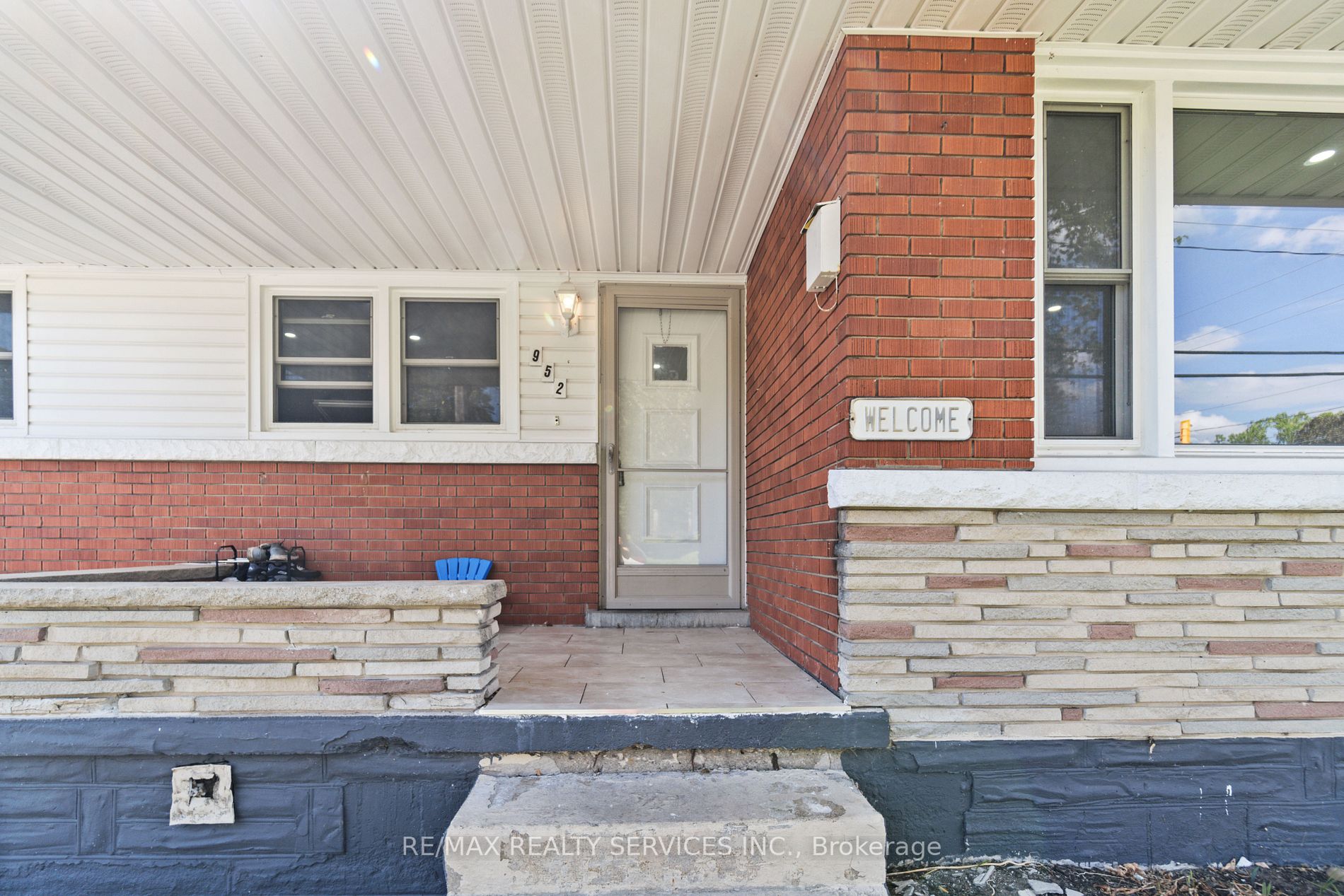 952 Concession Rd