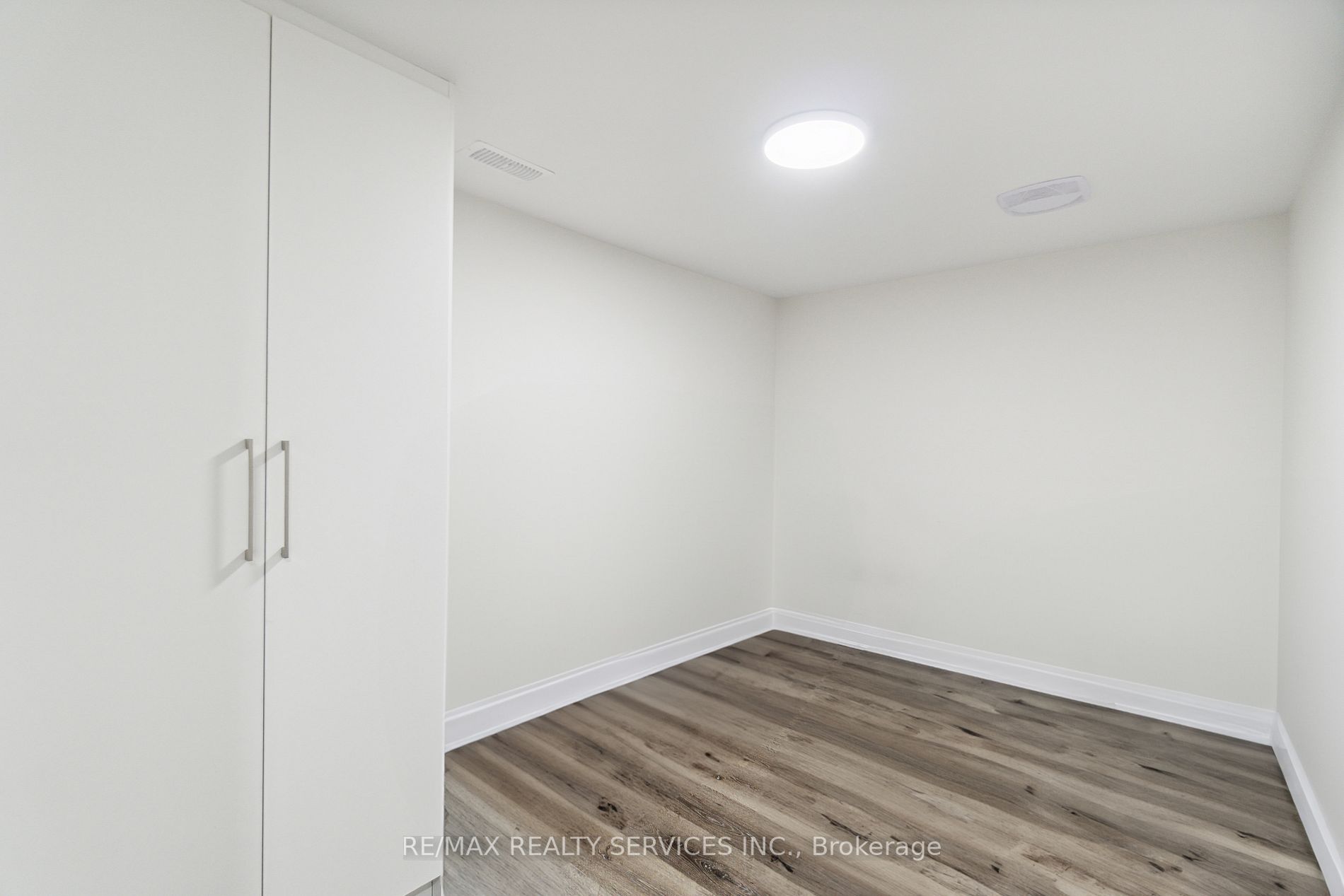 952 Concession Rd