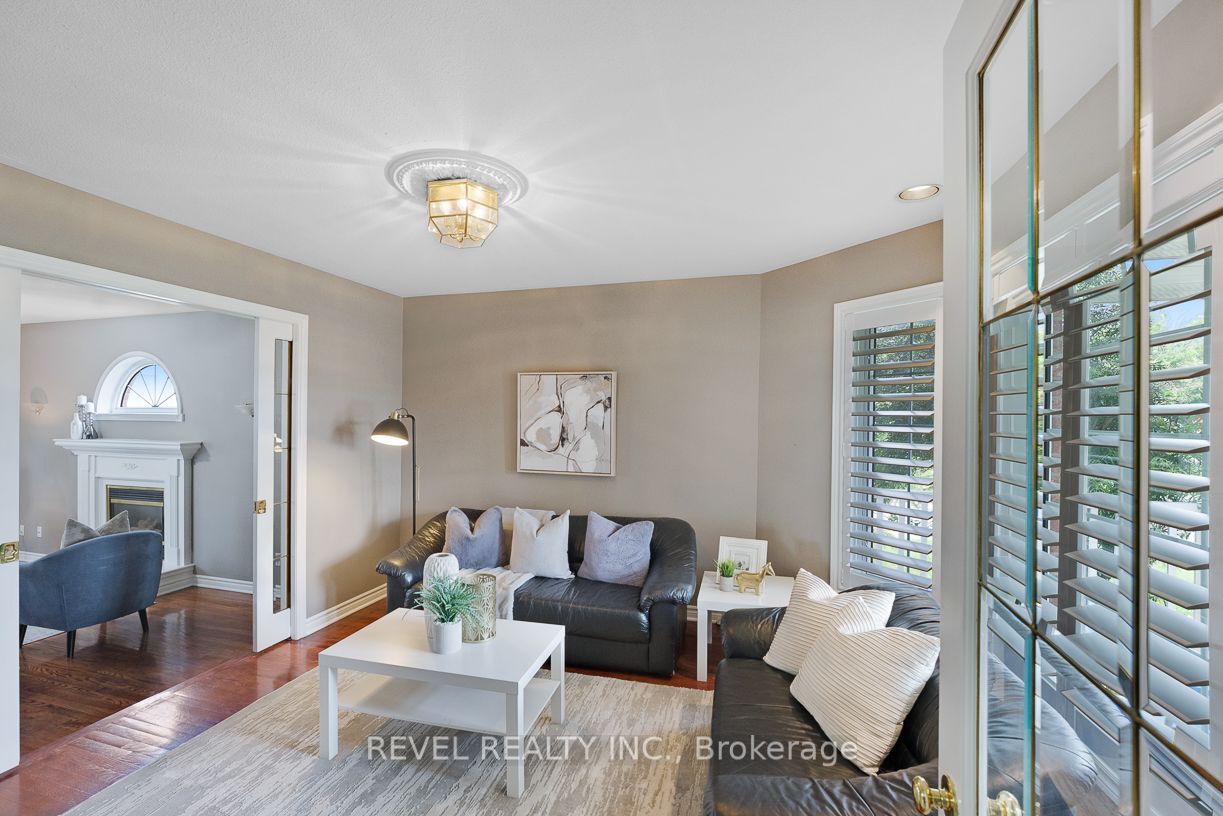 7993 Pinellas Park Dr