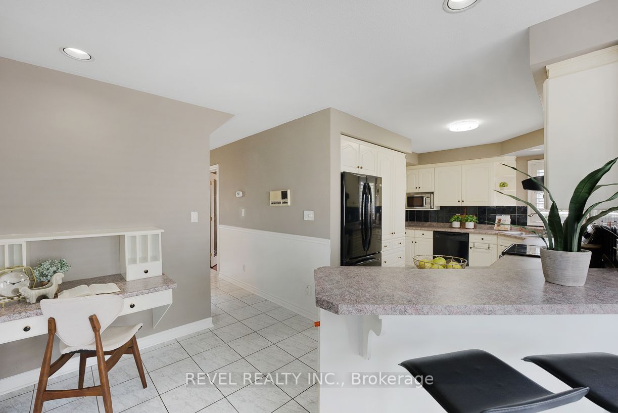 7993 Pinellas Park Drive