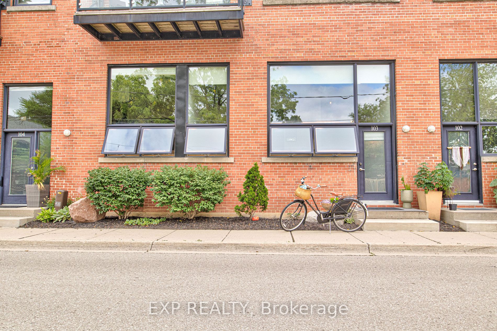 85 Spruce Street #103