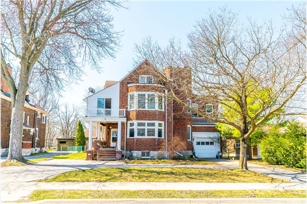 65 Albert St N, Kawartha Lakes