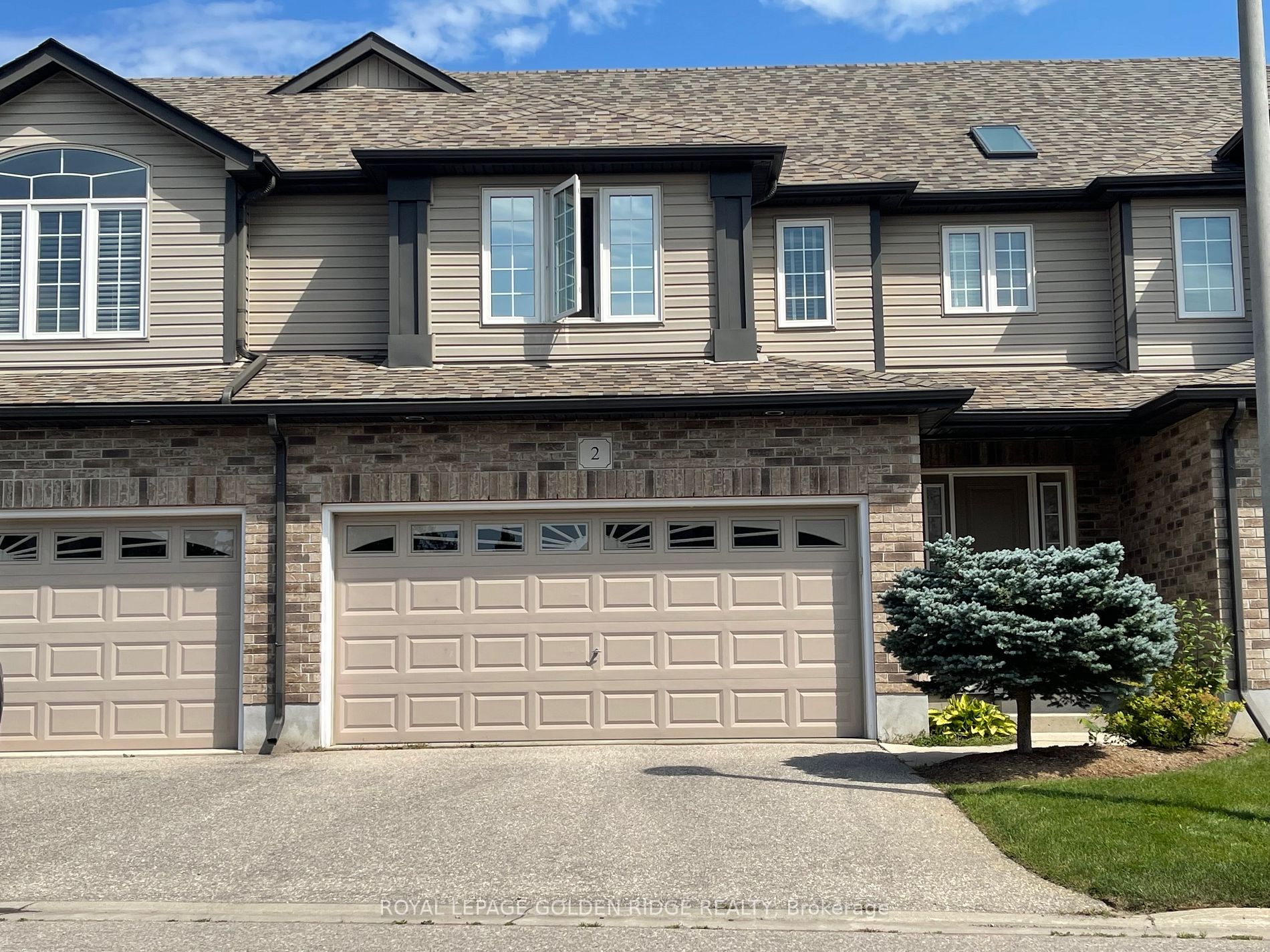 24 Lowes Rd E, ##2