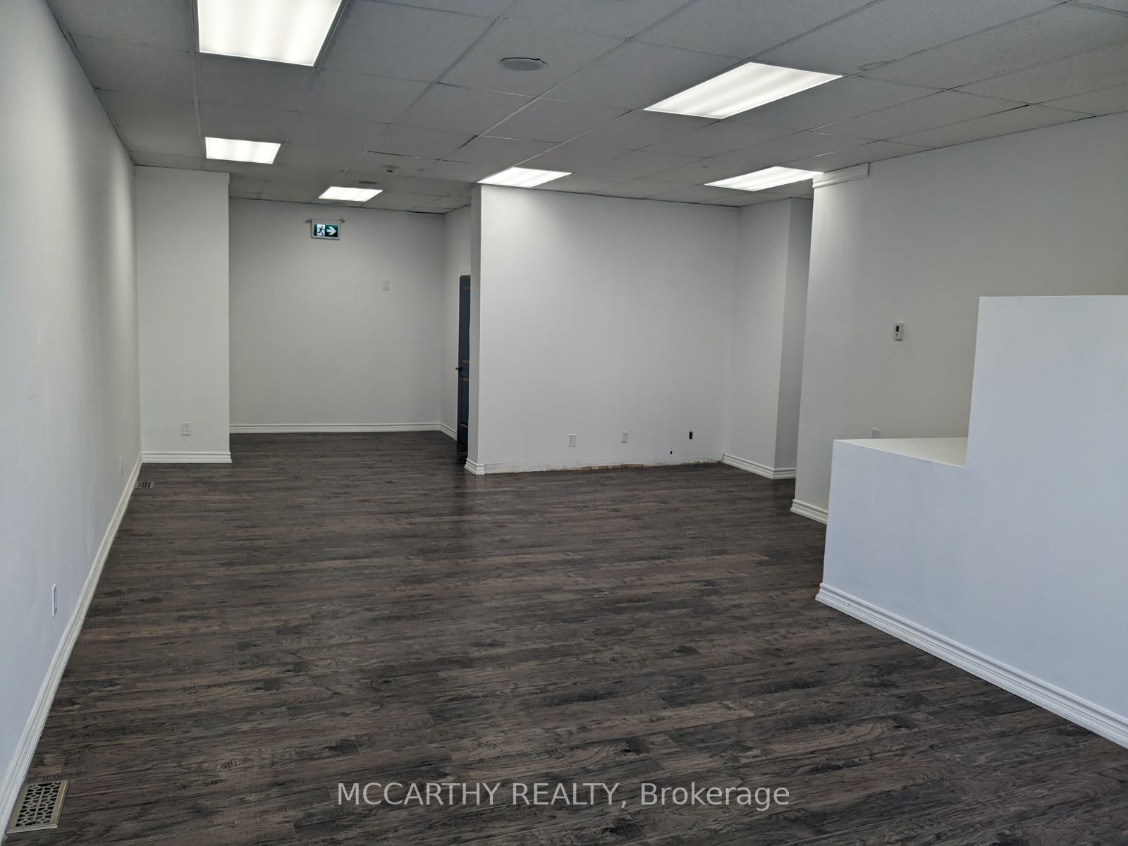 155-165 Main St W, #104