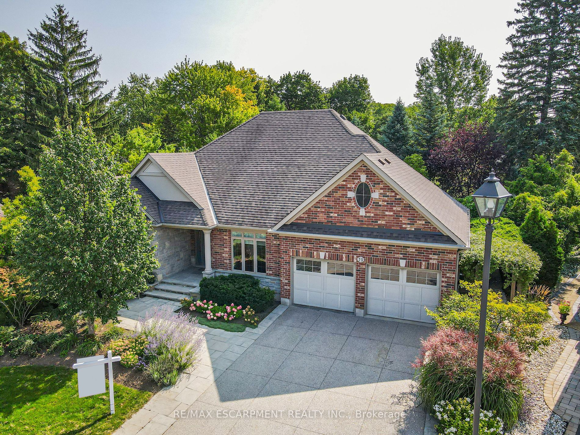 79 Woodside Rd