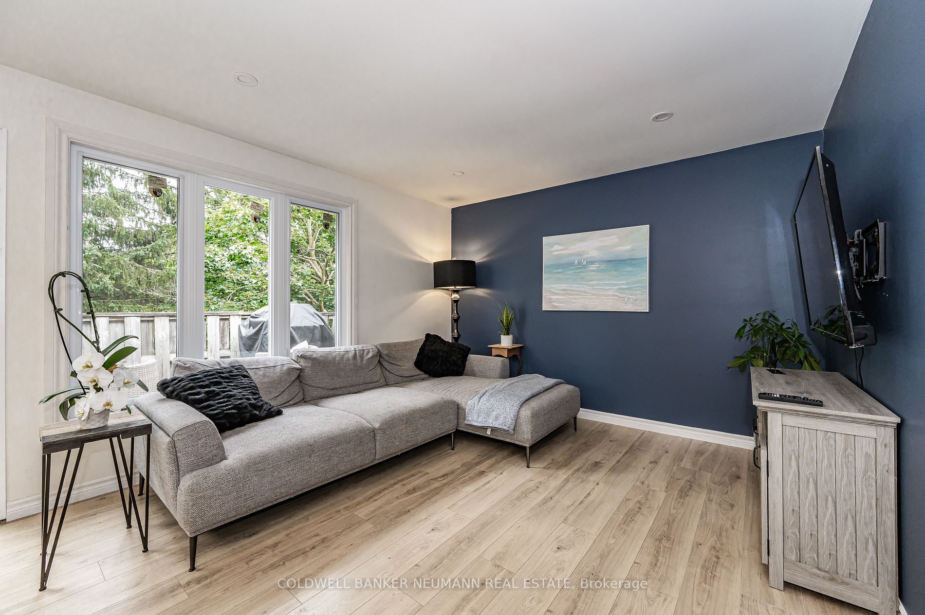 18 Ferman Dr