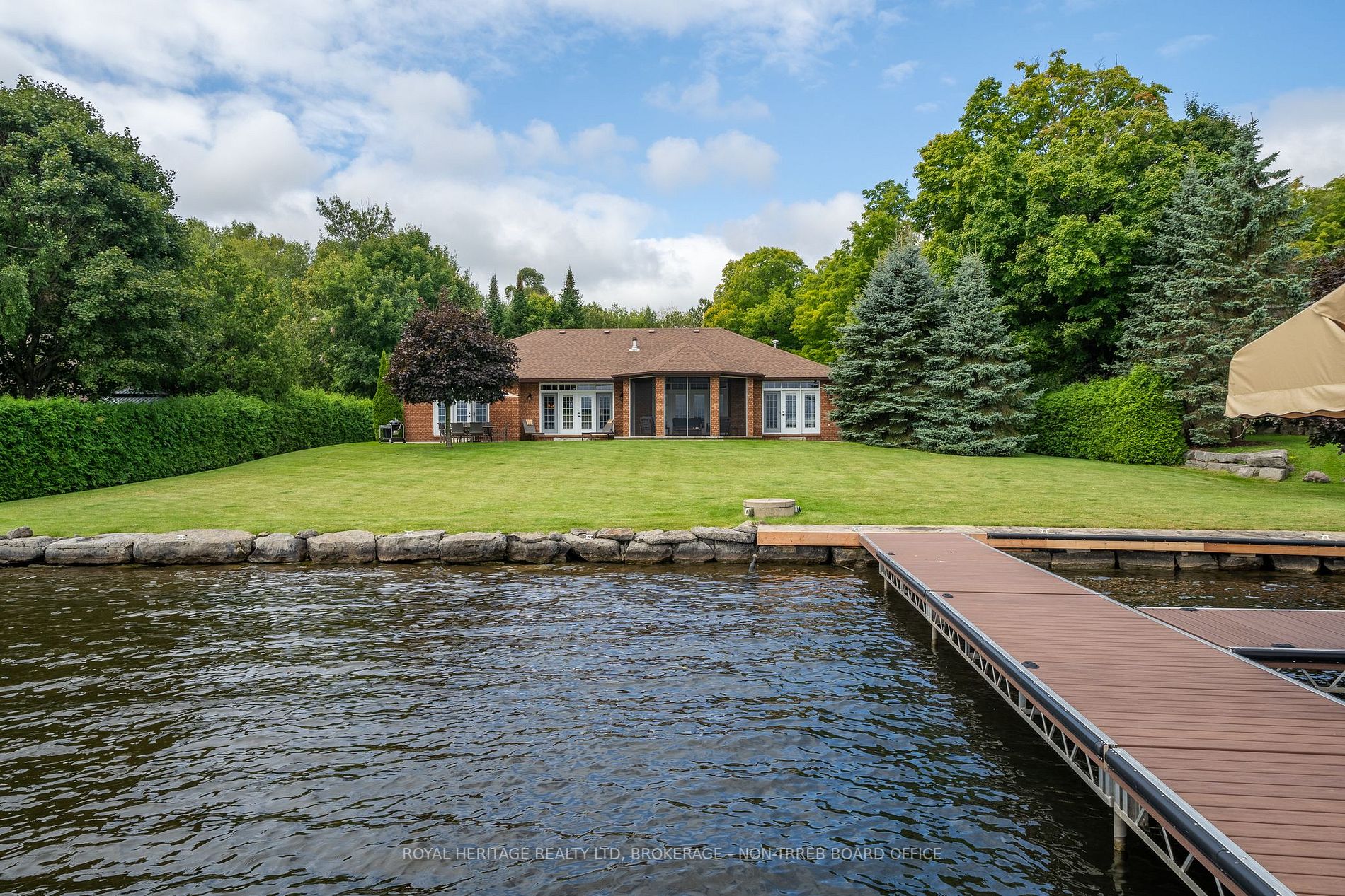 120 Mcgregor Dr