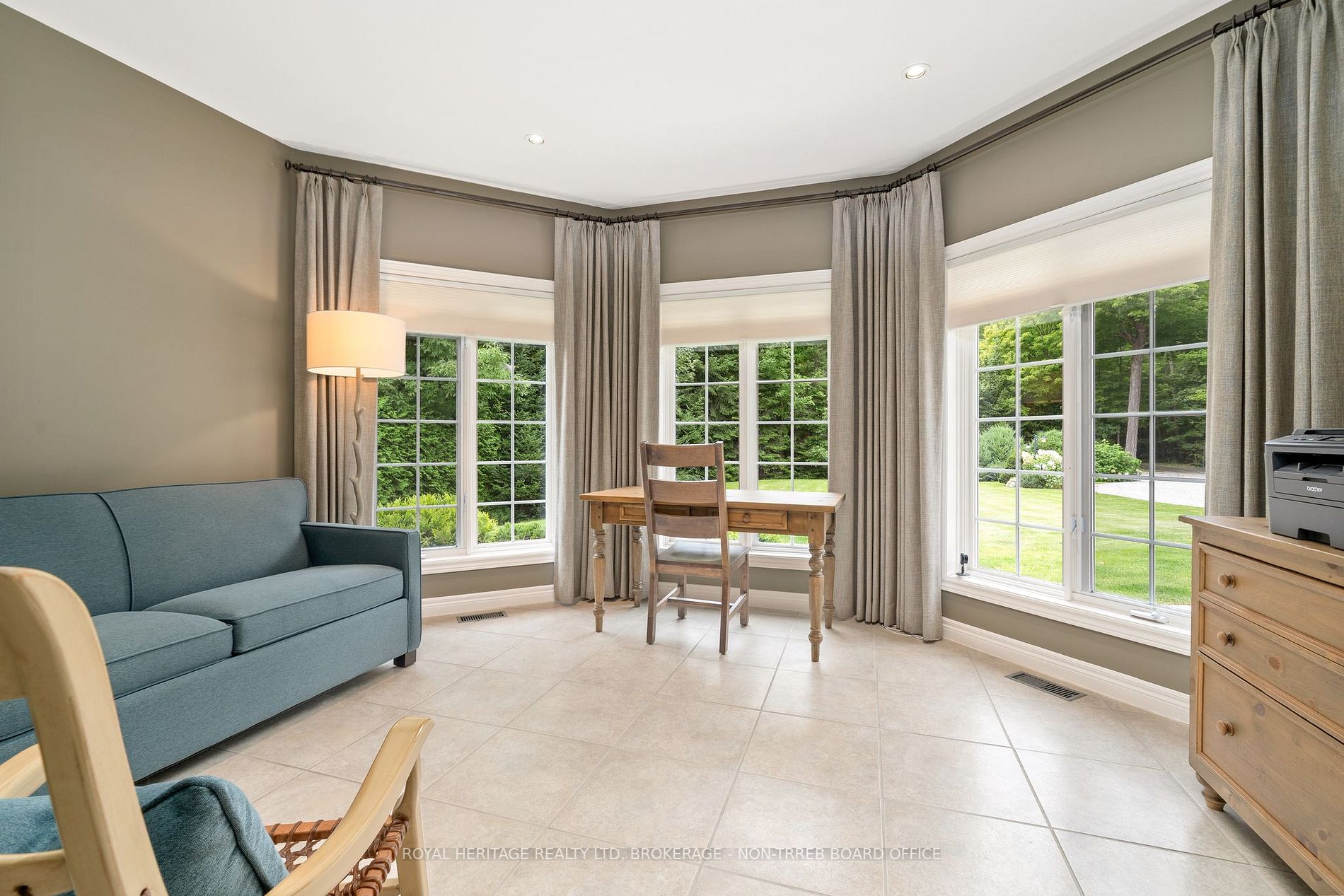 120 Mcgregor Dr