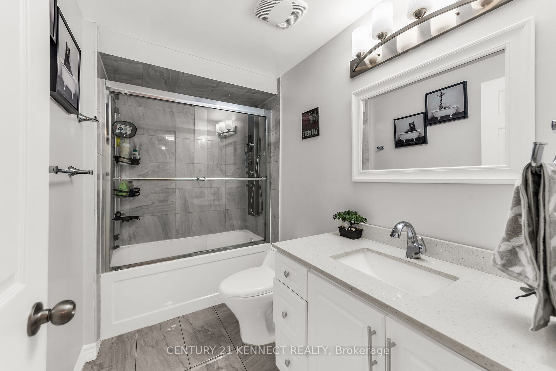 1 Royalwood Crt, #73