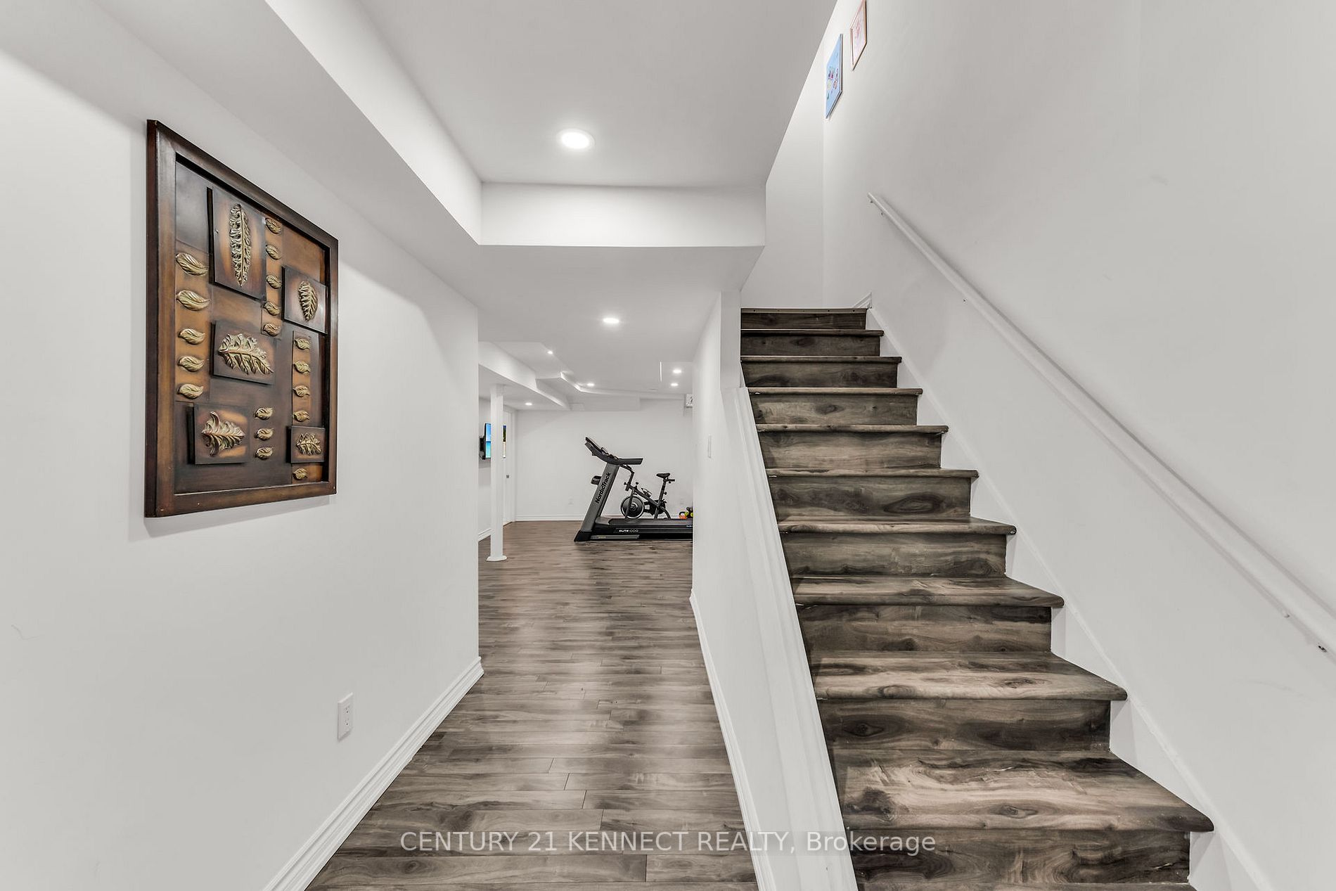 1 Royalwood Crt, #73