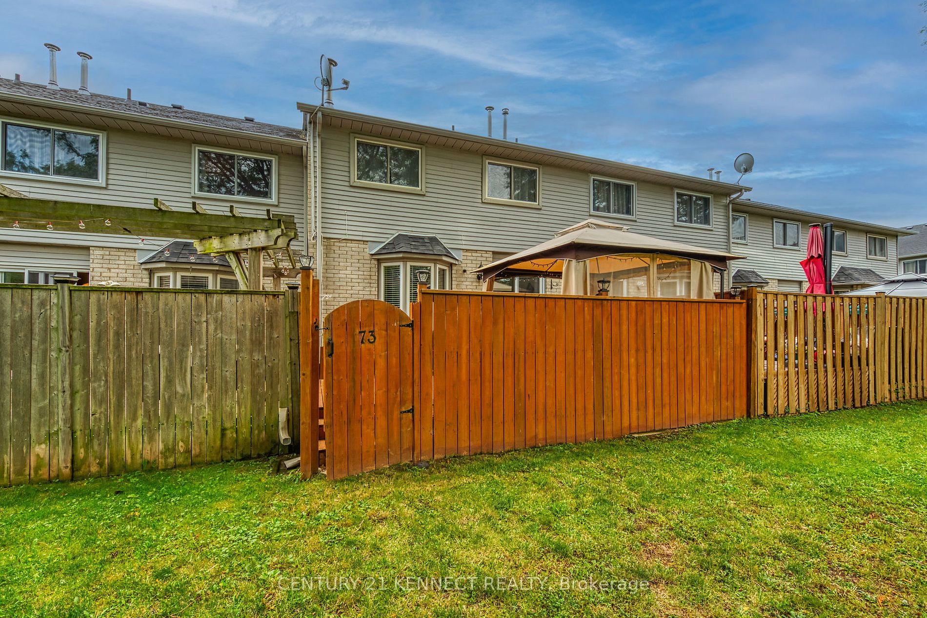 1 Royalwood Crt, #73