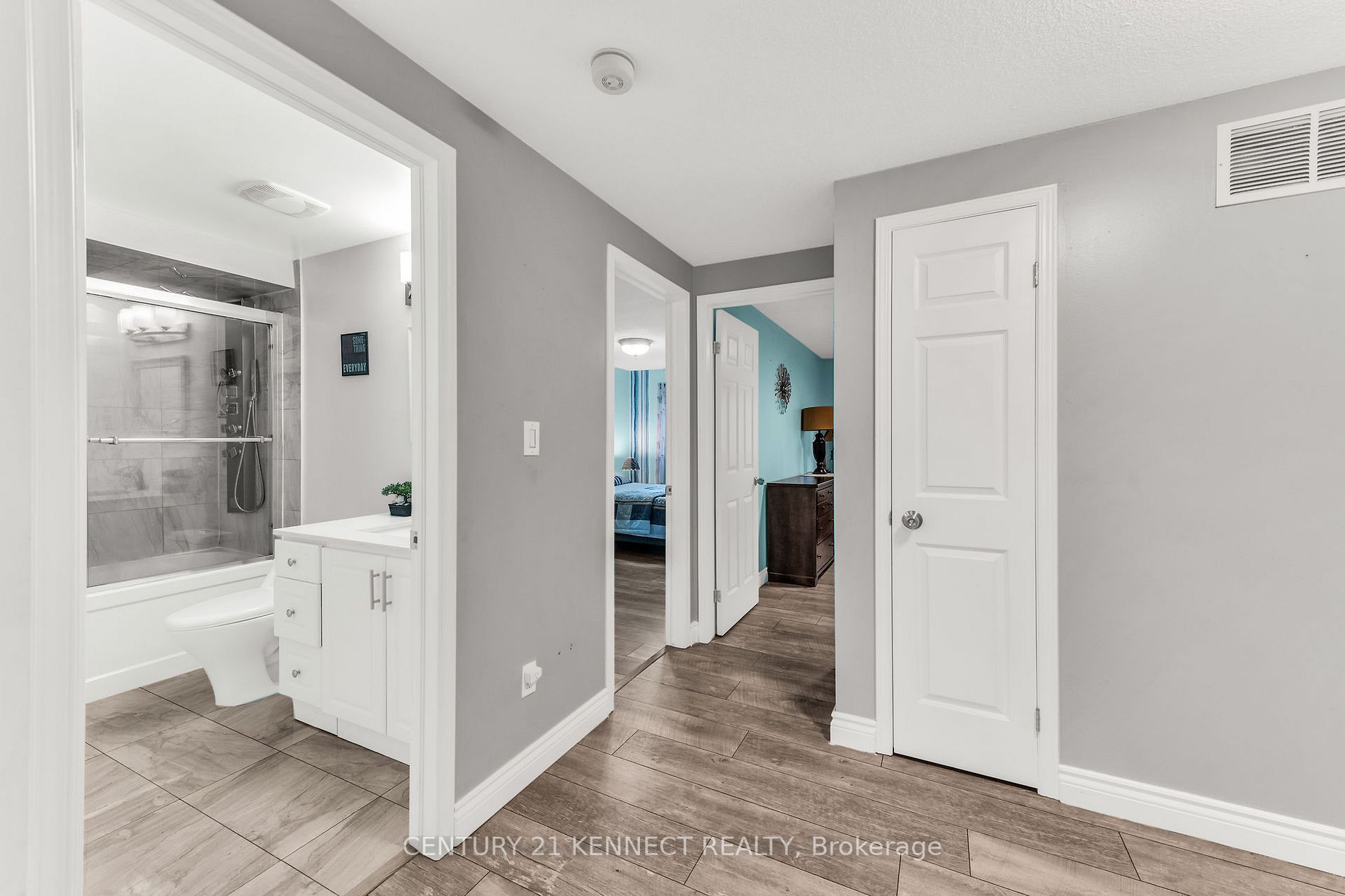 1 Royalwood Crt, #73