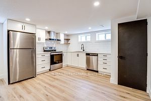 210 Melrose Avenue, #B