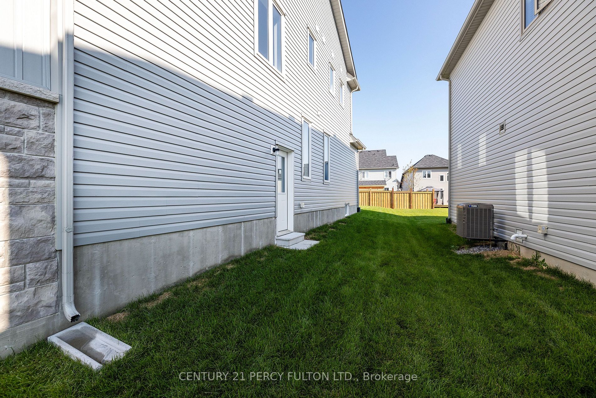 34 CONNOLLY Road