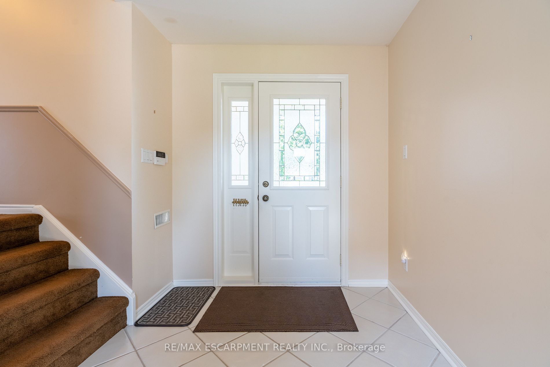 50 Boulding Ave