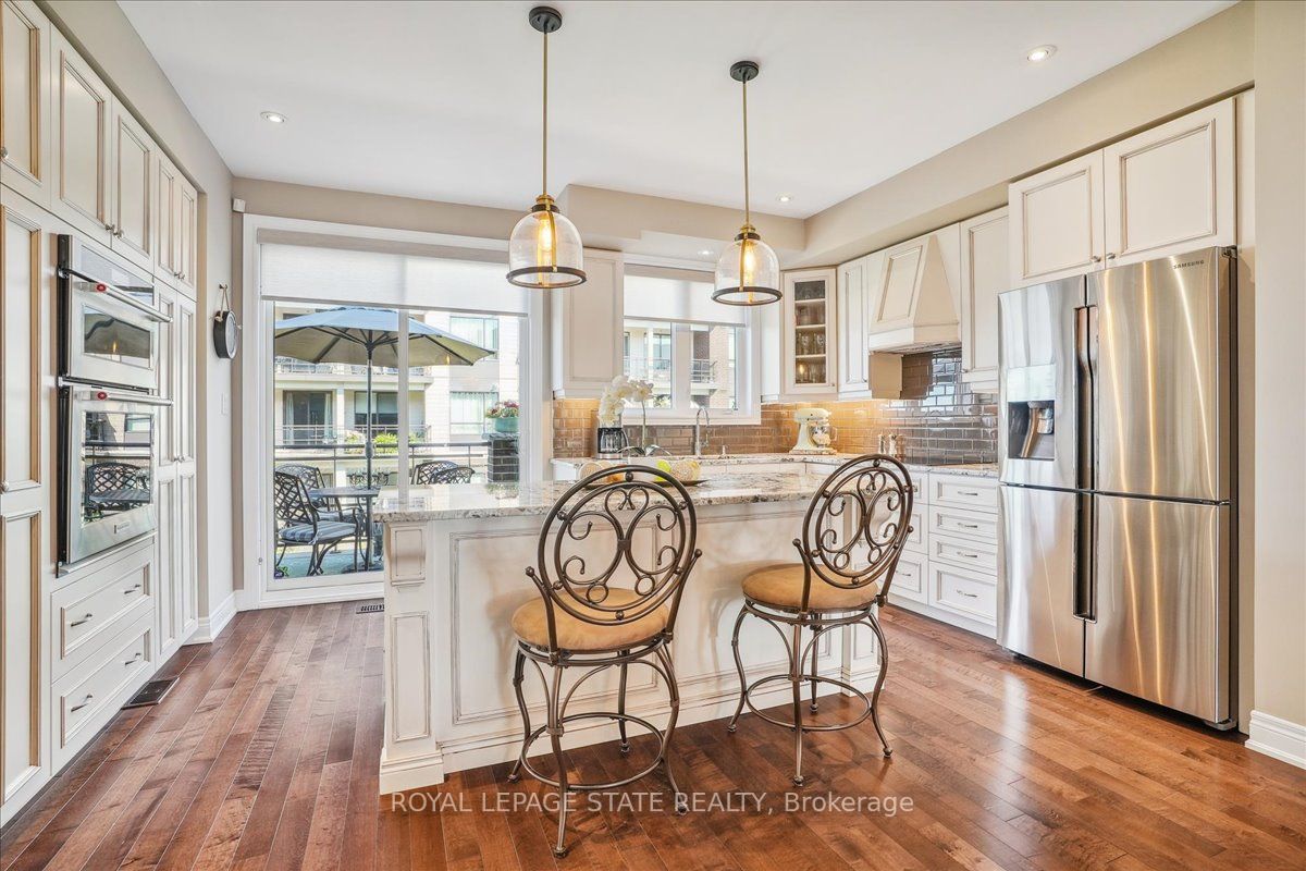20 Waterview Lane