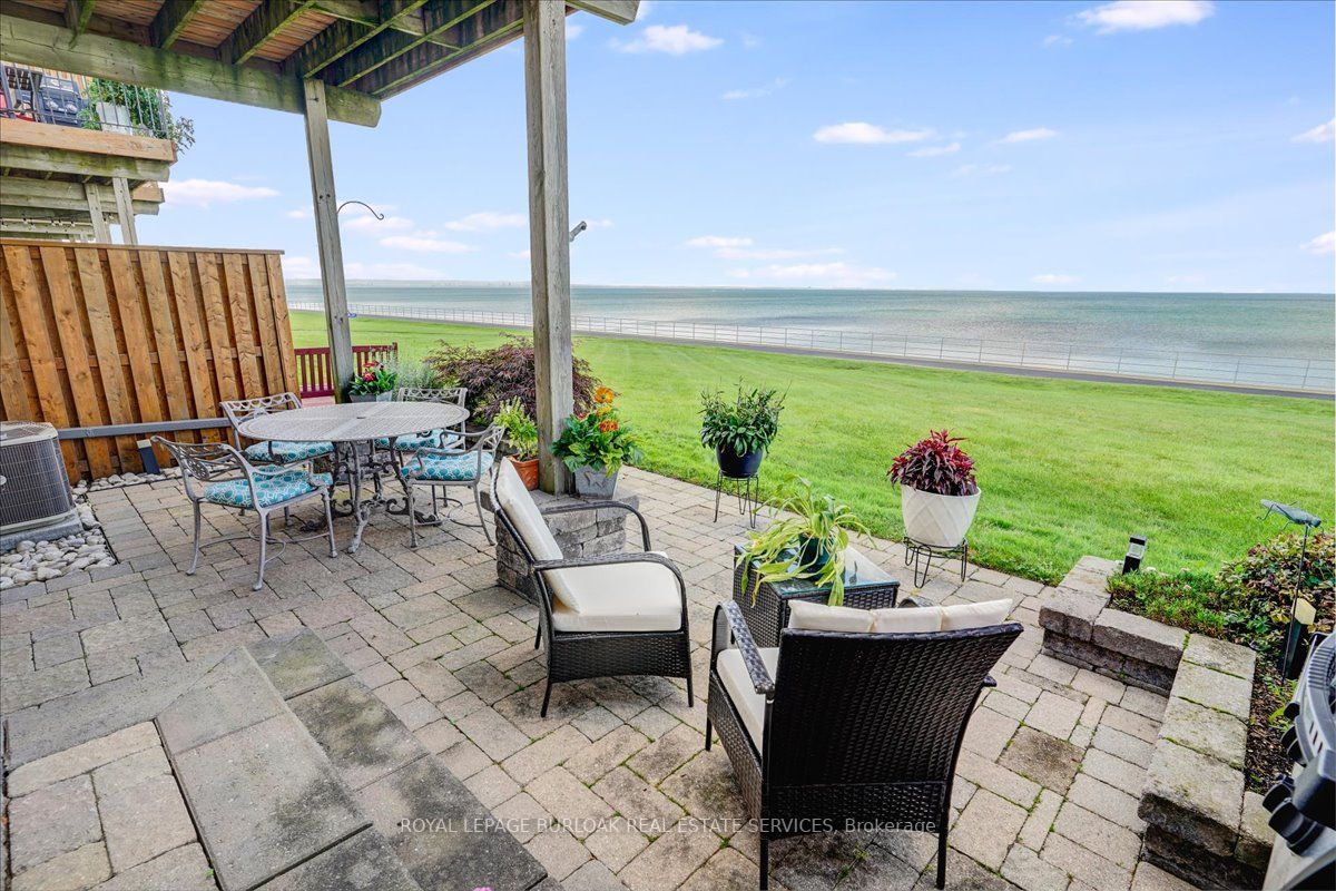 515 North Service Road, #27