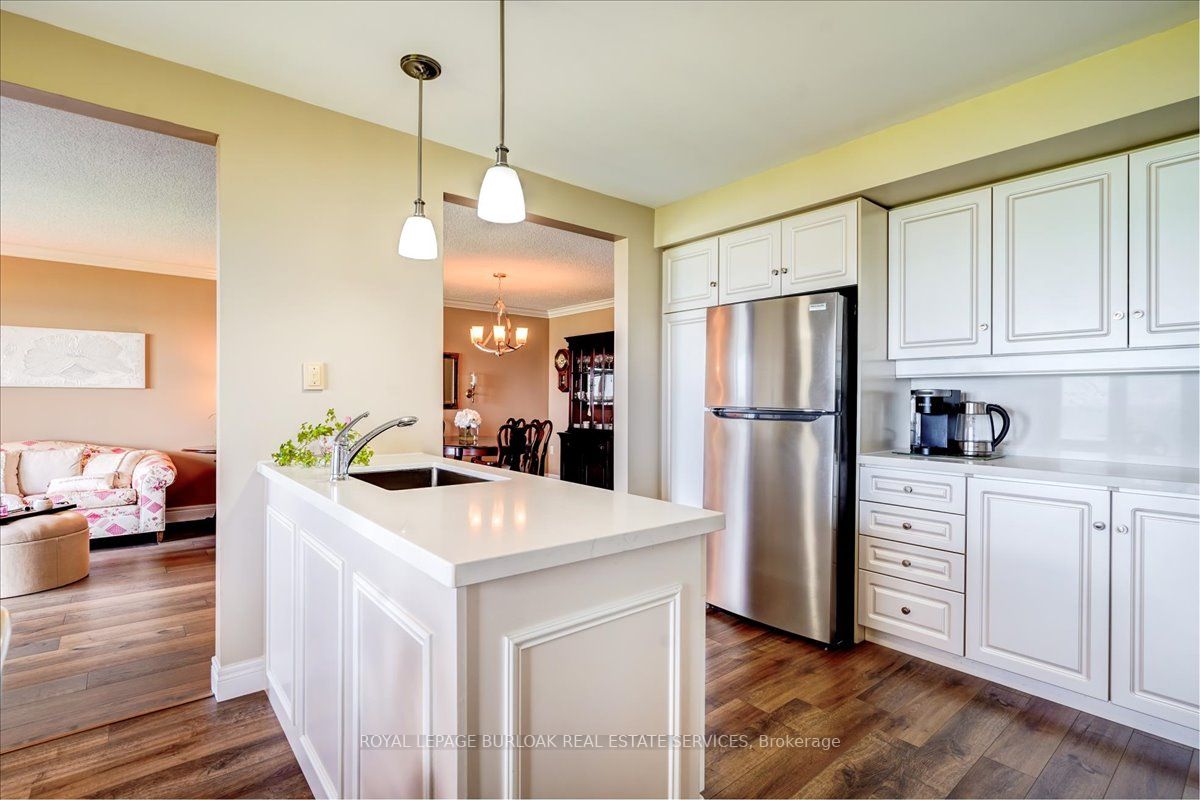 515 North Service Road, #27