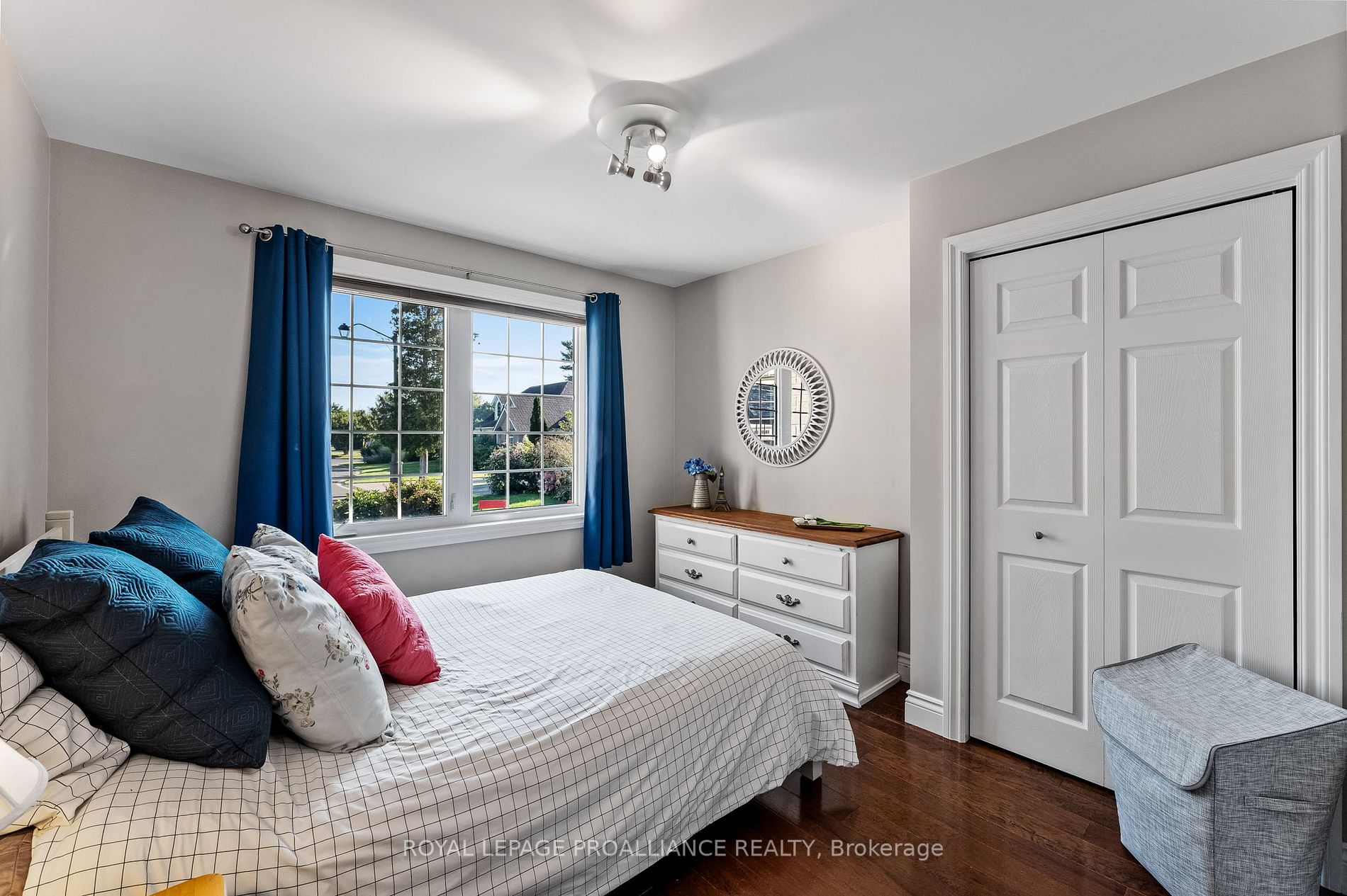 7 Birch Crt