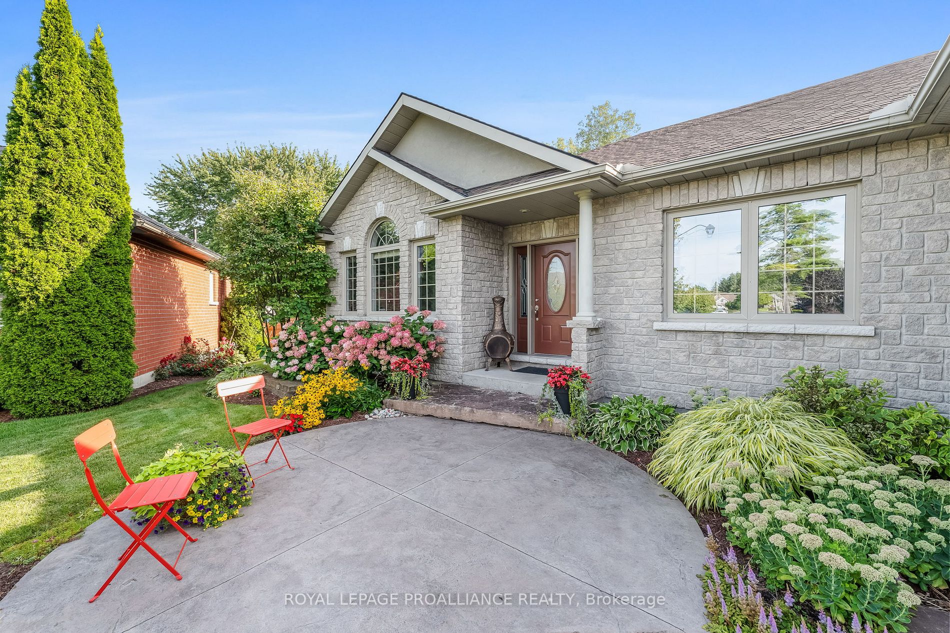 7 Birch Crt